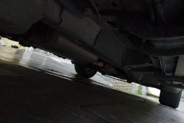 Used Chevrolet Captiva 2014 2.4L 4x4 Flagship Edition 7 Seats Chassis Rear Right