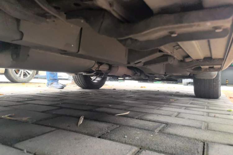Used Chevrolet Captiva 2014 2.4L 4x4 Flagship Edition 7 Seats Chassis Rear Right