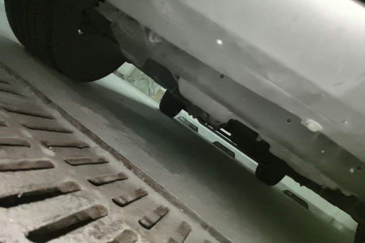 Used Chevrolet Captiva 2014 2.4L Two-Wheel Drive Urban Version 7 Seats Chassis Rear Right
