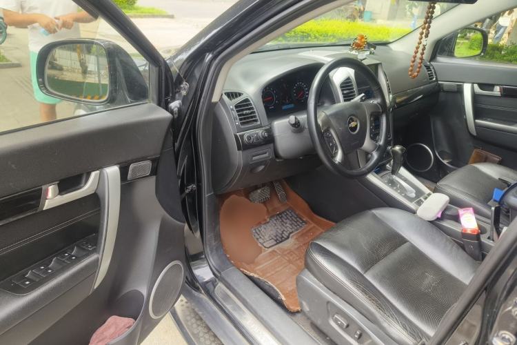 Used Chevrolet Captiva 2014 2.4L 4x4 Flagship Edition 7 Seats Driver Seat