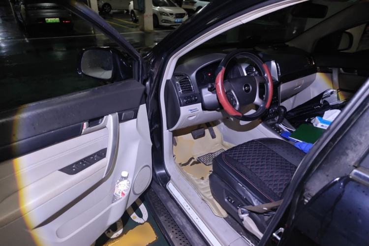 Used Chevrolet Captiva 2014 2.4L Two-Wheel Drive City Edition 5 Seats Driver Seat