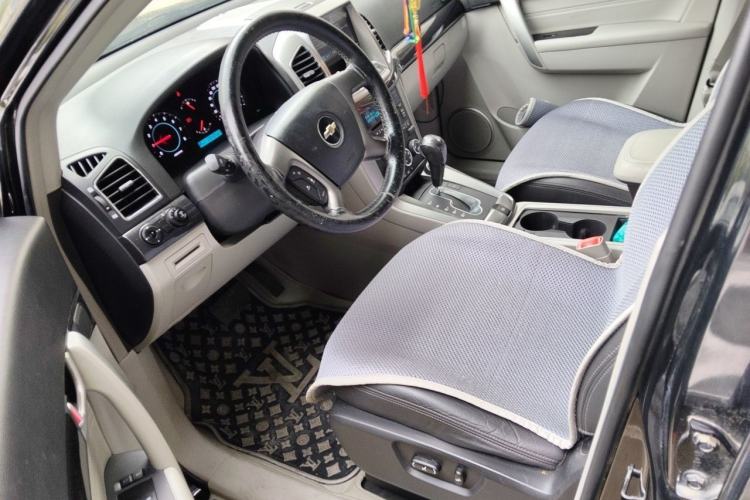 Used Chevrolet Captiva 2014 2.4L Two-Wheel Drive City Edition 5 Seats Driver Seat