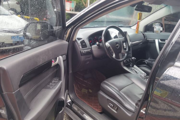 Used Chevrolet Captiva 2014 2.4L 4x4 Flagship Edition 7 Seats Driver Seat