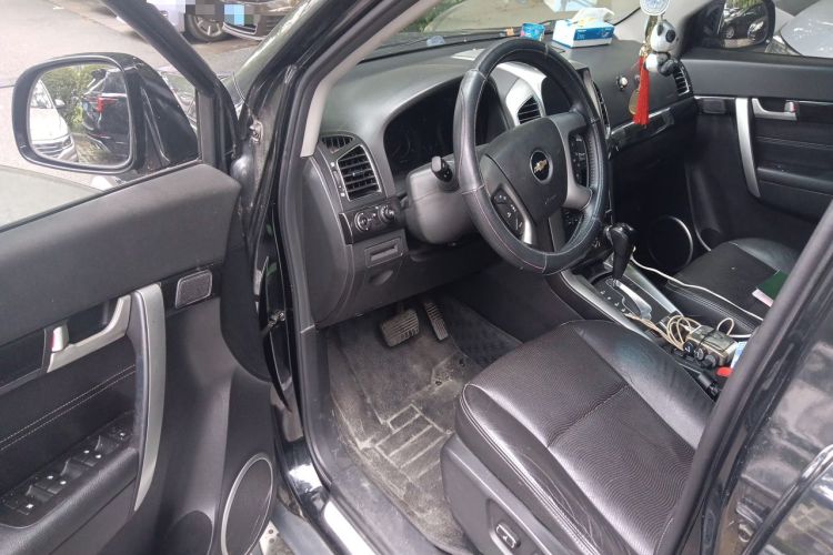 Used Chevrolet Captiva 2014 2.4L 4x4 Flagship Edition 7 Seats Driver Seat