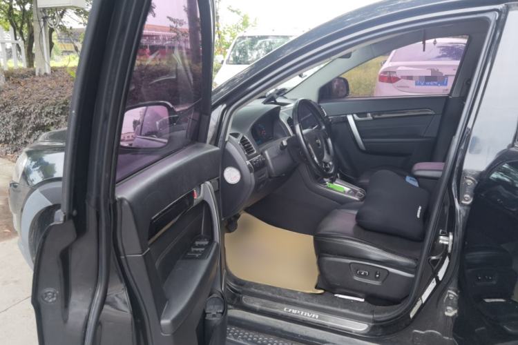Used Chevrolet Captiva 2014 2.4L 4x4 Flagship Edition 7 Seats Driver Seat