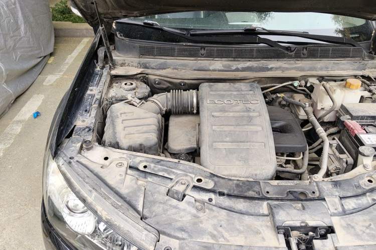 Used Chevrolet Captiva 2014 2.4L Two-Wheel Drive City Edition 5 Seats Engine Bay Right