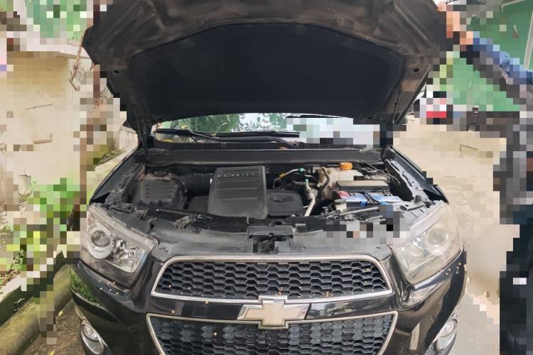 Used Chevrolet Captiva 2014 2.4L Two-Wheel Drive City Edition 5 Seats Engine Bay