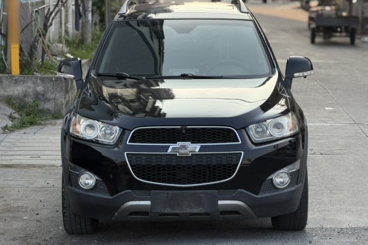 Used Chevrolet Captiva 2014 2.4L 4x4 Flagship Edition 7 Seats Exterior 2