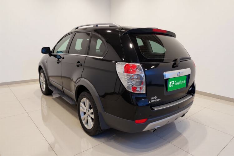 Used Chevrolet Captiva 2014 2.4L 4x4 Flagship Edition 7 Seats Exterior 3