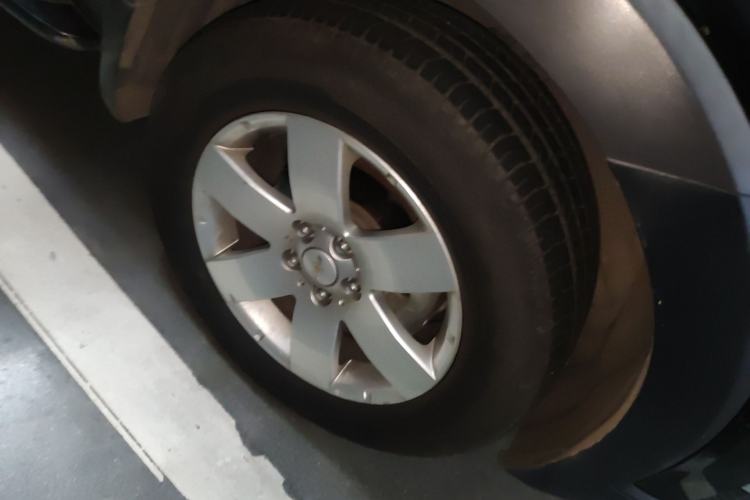 Used Chevrolet Captiva 2014 2.4L 4x4 Luxury Edition 5 Seats Exterior 7