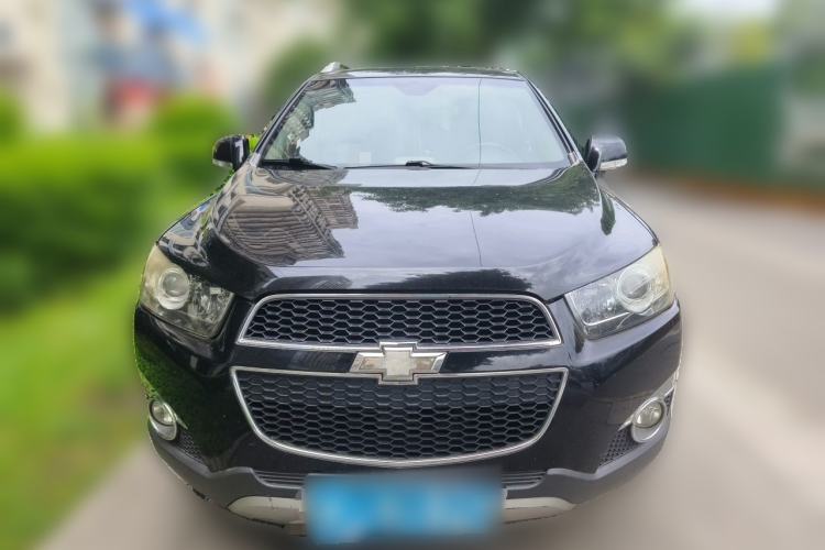 Used Chevrolet Captiva 2014 2.4L 4x4 Flagship Edition 7 Seats Front