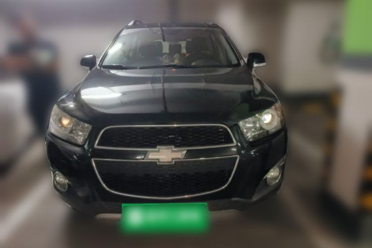 Used Chevrolet Captiva 2014 2.4L 4x4 Flagship Edition 7 Seats Front