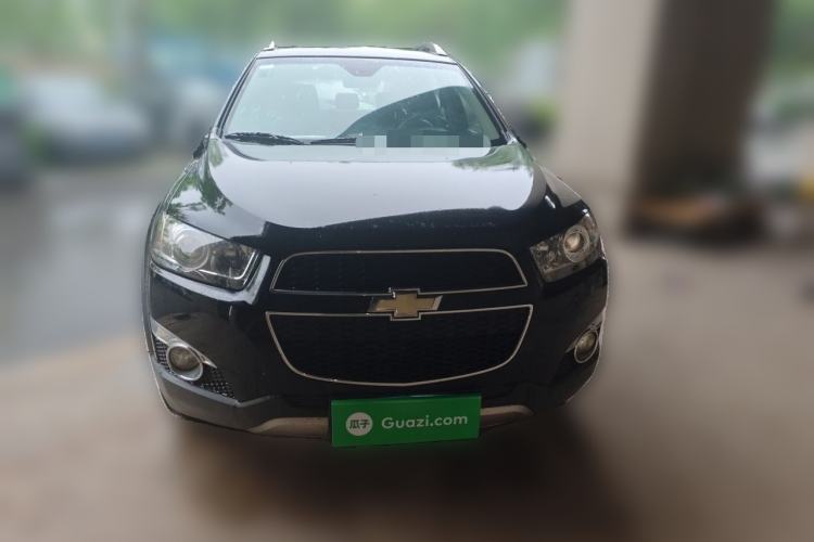 Used Chevrolet Captiva 2014 2.4L 4x4 Flagship Edition 7 Seats Front