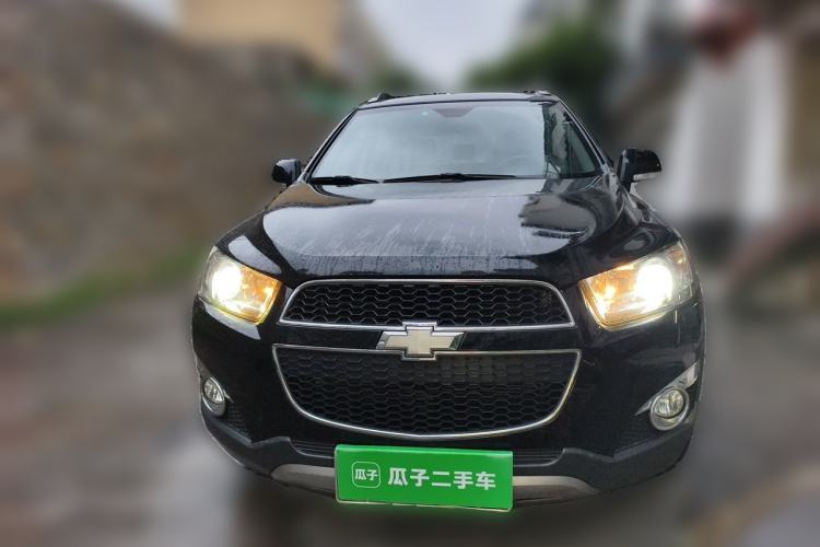 Used Chevrolet Captiva 2014 2.4L 4x4 Flagship Edition 7 Seats Front