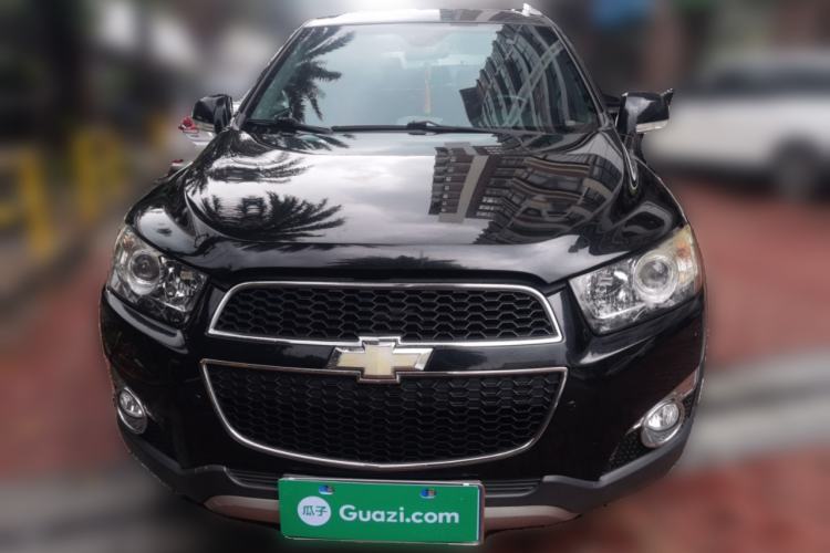 Used Chevrolet Captiva 2014 2.4L 4x4 Flagship Edition 7 Seats Front
