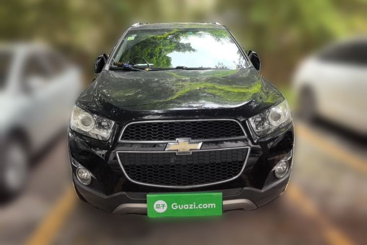 Used Chevrolet Captiva 2014 2.4L 4x4 Flagship Edition 7 Seats Front