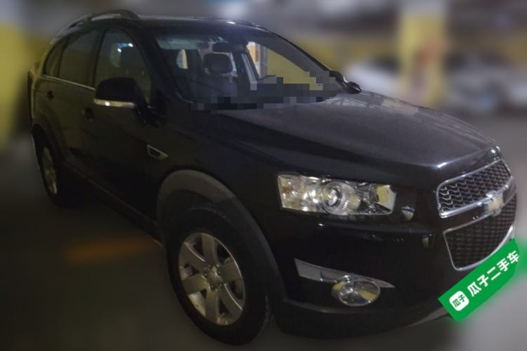 Used Chevrolet Captiva 2014 2.4L 4x4 Luxury Edition 5 Seats Front Right 45 Deg