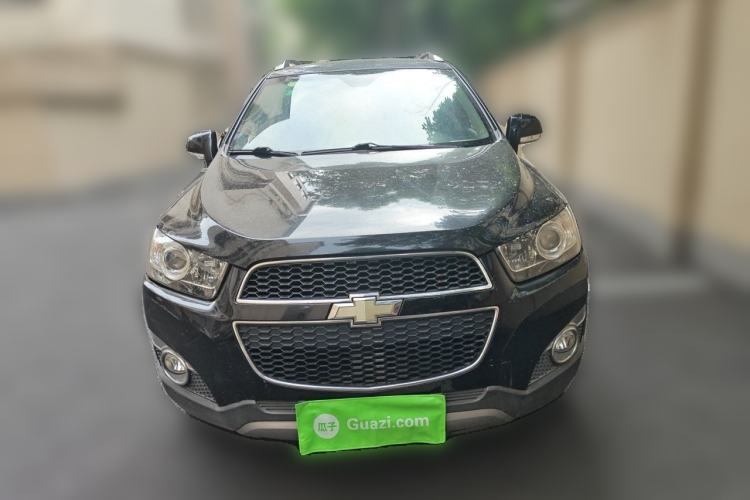 Used Chevrolet Captiva 2014 2.4L 4x4 Flagship Edition 7 Seats Front