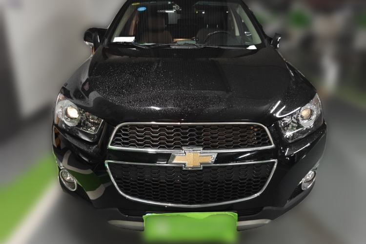 Used Chevrolet Captiva 2014 2.4L Two-Wheel Drive Urban Version 7 Seats Front