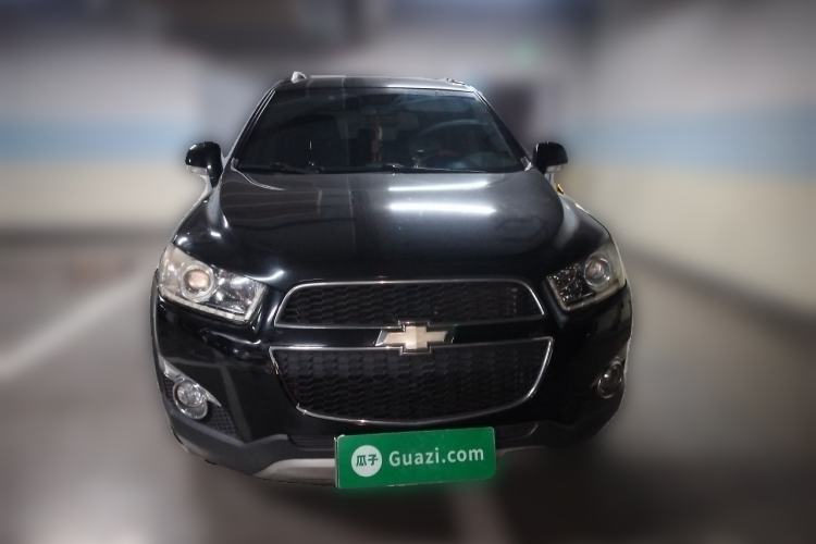 Used Chevrolet Captiva 2014 2.4L 4x4 Luxury Edition 5 Seats Front