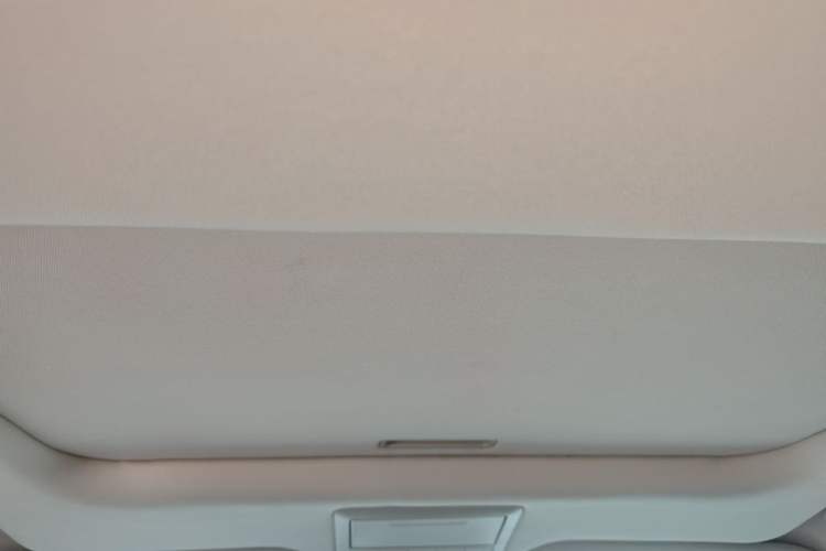 Used Chevrolet Captiva 2014 2.4L Two-Wheel Drive Urban Version 7 Seats Headliner