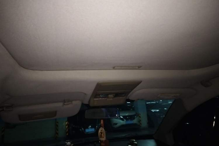 Used Chevrolet Captiva 2014 2.4L 4x4 Luxury Edition 5 Seats Headliner
