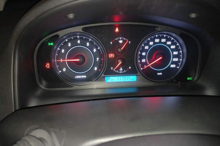 Used Chevrolet Captiva 2014 2.4L 4x4 Flagship Edition 7 Seats Instrument Cluster