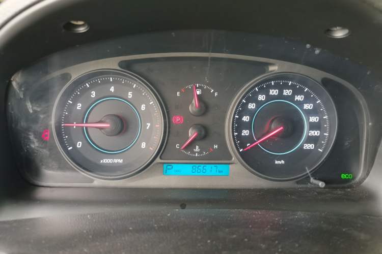 Used Chevrolet Captiva 2014 2.4L Two-Wheel Drive Urban Version 7 Seats Instrument Cluster