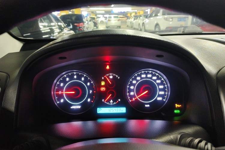 Used Chevrolet Captiva 2014 2.4L Two-Wheel Drive Urban Version 7 Seats Instrument Cluster