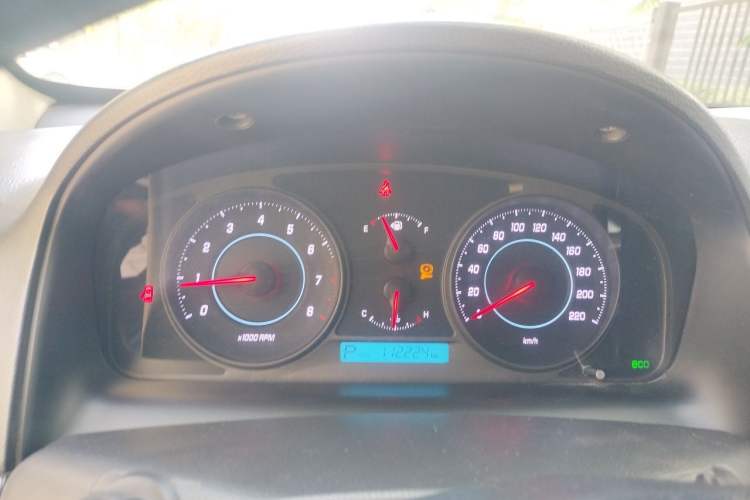 Used Chevrolet Captiva 2014 2.4L Two-Wheel Drive Urban Version 7 Seats Instrument Cluster