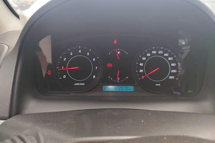 Used Chevrolet Captiva 2014 2.4L 4x4 Luxury Edition 5 Seats Instrument Cluster