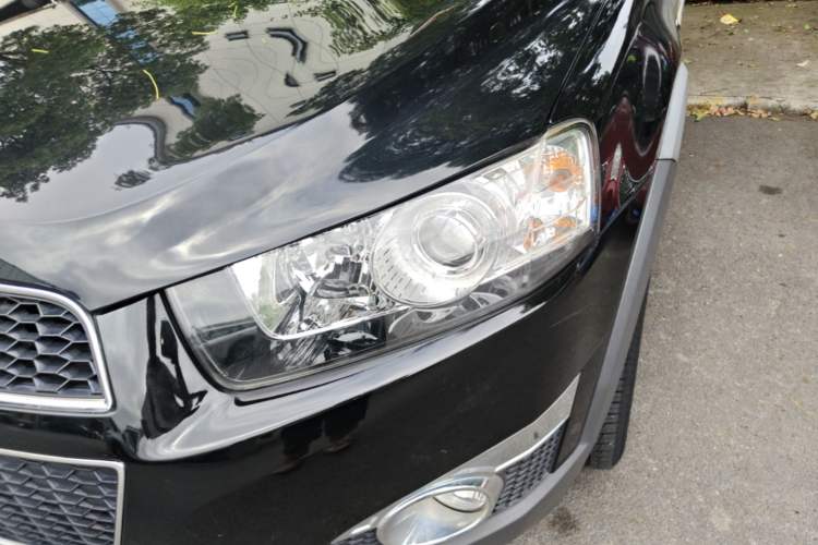 Used Chevrolet Captiva 2014 2.4L 4x4 Flagship Edition 7 Seats Left Front Headlight
