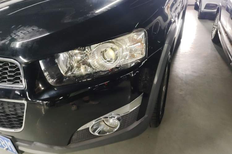Used Chevrolet Captiva 2014 2.4L Two-Wheel Drive Urban Version 7 Seats Left Front Headlight