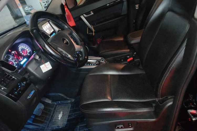 Used Chevrolet Captiva 2014 2.4L 4x4 Flagship Edition 7 Seats Left Front Seat