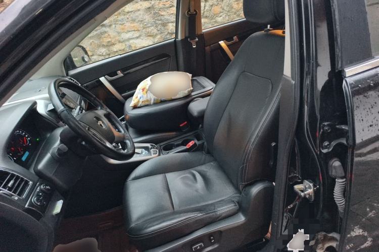 Used Chevrolet Captiva 2014 2.4L 4x4 Flagship Edition 7 Seats Left Front Seat