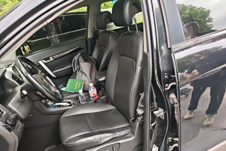 Used Chevrolet Captiva 2014 2.4L 4x4 Flagship Edition 7 Seats Left Front Seat