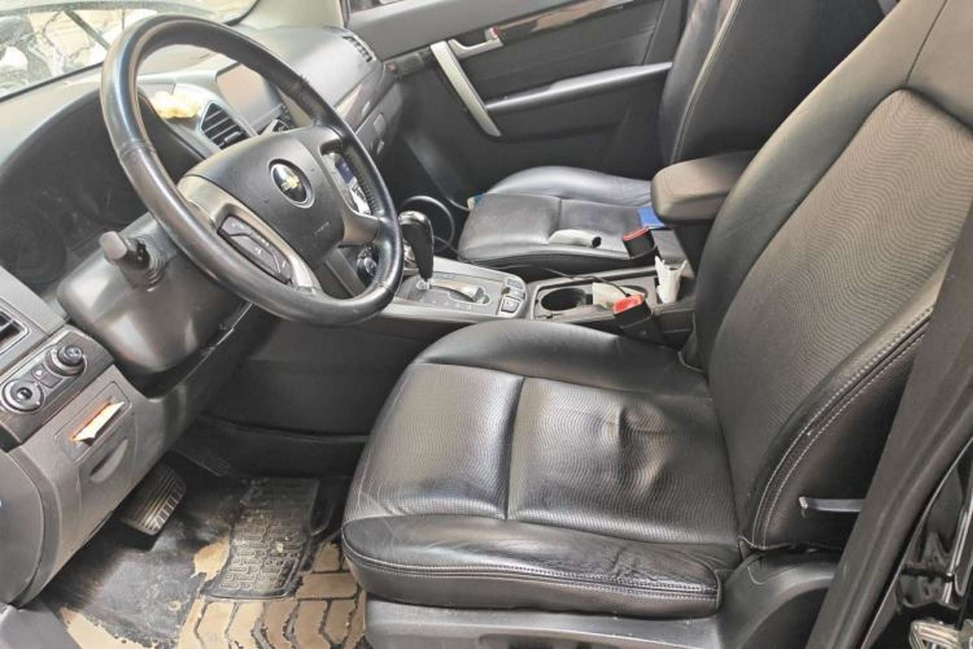 Used Chevrolet Captiva 2014 2.4L 4x4 Flagship Edition 7 Seats Left Front Seat