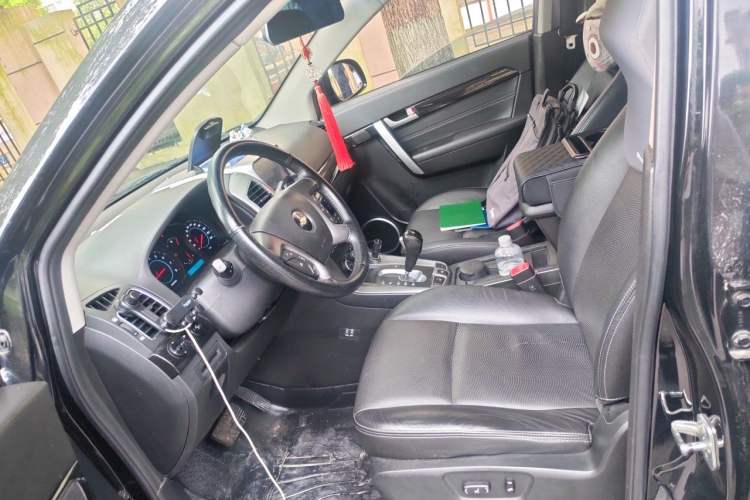 Used Chevrolet Captiva 2014 2.4L 4x4 Flagship Edition 7 Seats Left Front Seat