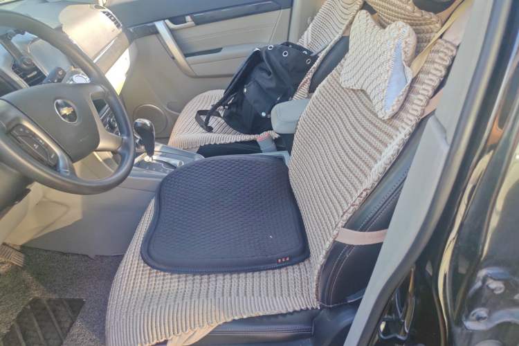Used Chevrolet Captiva 2014 2.4L Two-Wheel Drive City Edition 5 Seats Left Front Seat