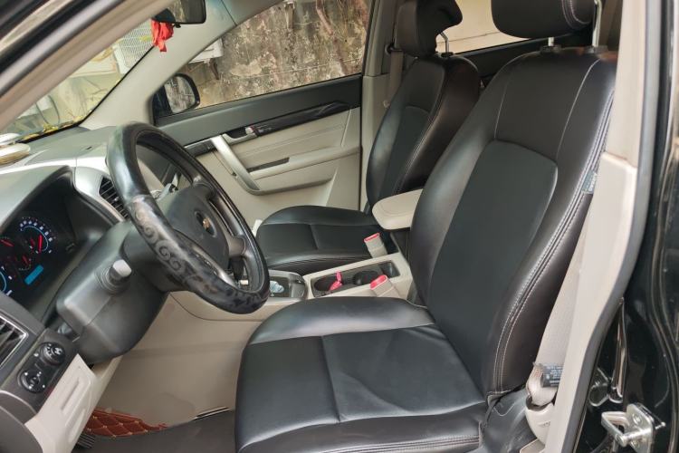 Used Chevrolet Captiva 2014 2.4L Two-Wheel Drive City Edition 5 Seats Left Front Seat