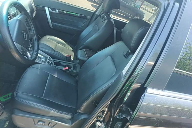 Used Chevrolet Captiva 2014 2.4L 4x4 Flagship Edition 7 Seats Left Front Seat