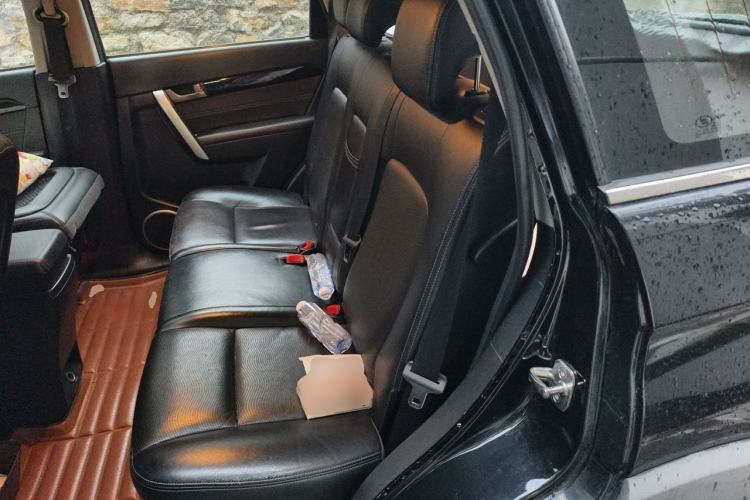 Used Chevrolet Captiva 2014 2.4L 4x4 Flagship Edition 7 Seats Left Rear Seat