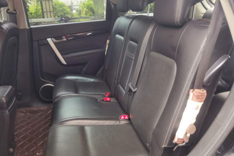 Used Chevrolet Captiva 2014 2.4L 4x4 Flagship Edition 7 Seats Left Rear Seat