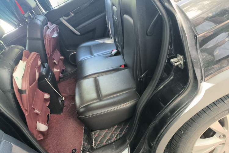 Used Chevrolet Captiva 2014 2.4L 4x4 Flagship Edition 7 Seats Left Rear Seat