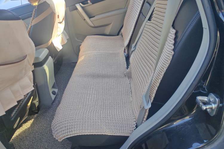 Used Chevrolet Captiva 2014 2.4L Two-Wheel Drive City Edition 5 Seats Left Rear Seat