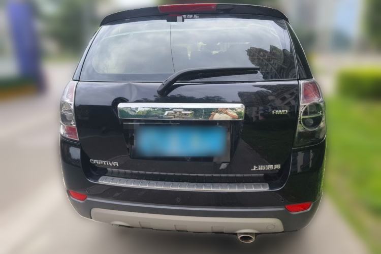 Used Chevrolet Captiva 2014 2.4L 4x4 Flagship Edition 7 Seats Rear