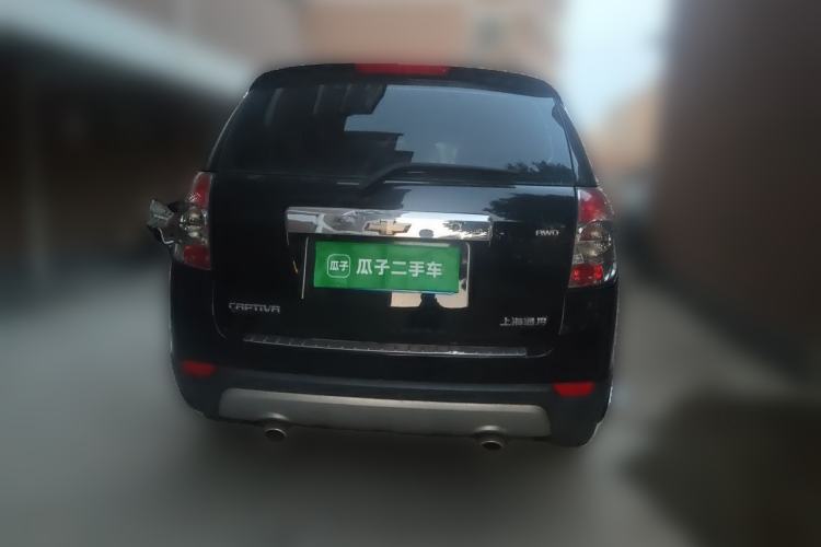 Used Chevrolet Captiva 2014 2.4L 4x4 Luxury Edition 5 Seats Rear