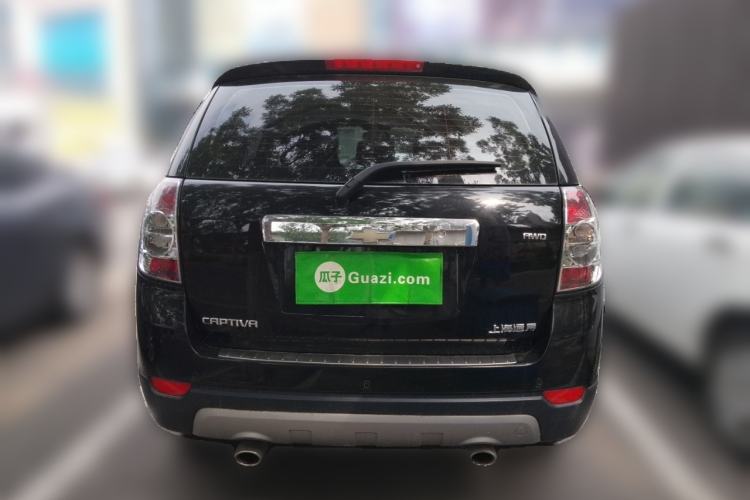 Used Chevrolet Captiva 2014 2.4L 4x4 Flagship Edition 7 Seats Rear