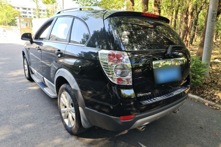 Used Chevrolet Captiva 2014 2.4L 4x4 Flagship Edition 7 Seats Rear Left 45 Deg
