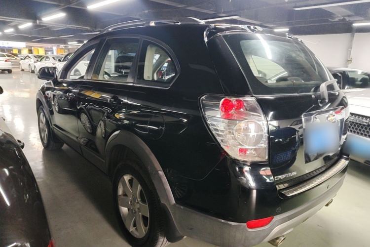 Used Chevrolet Captiva 2014 2.4L Two-Wheel Drive Urban Version 7 Seats Rear Left 45 Deg